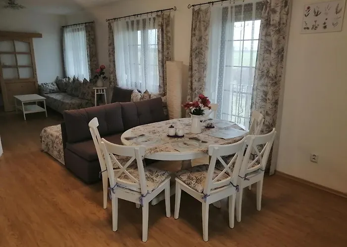 Apartman Ve Skolce